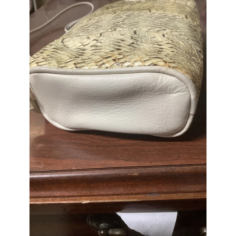 LORD & TAYLOR Ivory Leather & Snakeskin Shoulder Bag-B130
